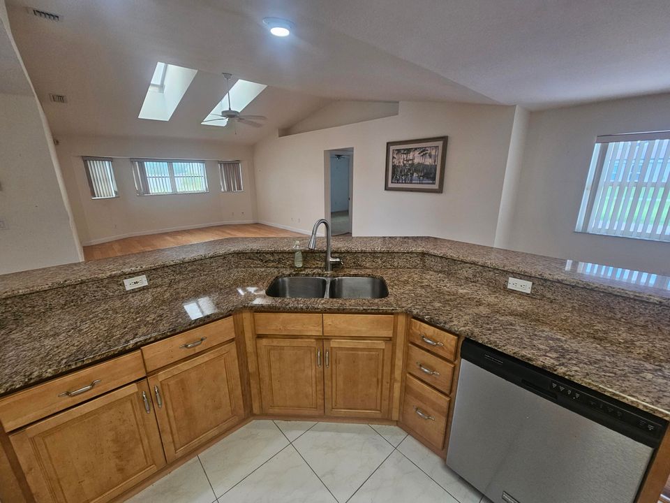 Active With Contract: $300,000 (3 beds, 2 baths, 2408 Square Feet)