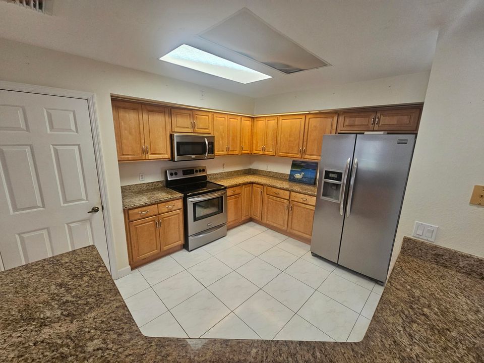 Active With Contract: $300,000 (3 beds, 2 baths, 2408 Square Feet)