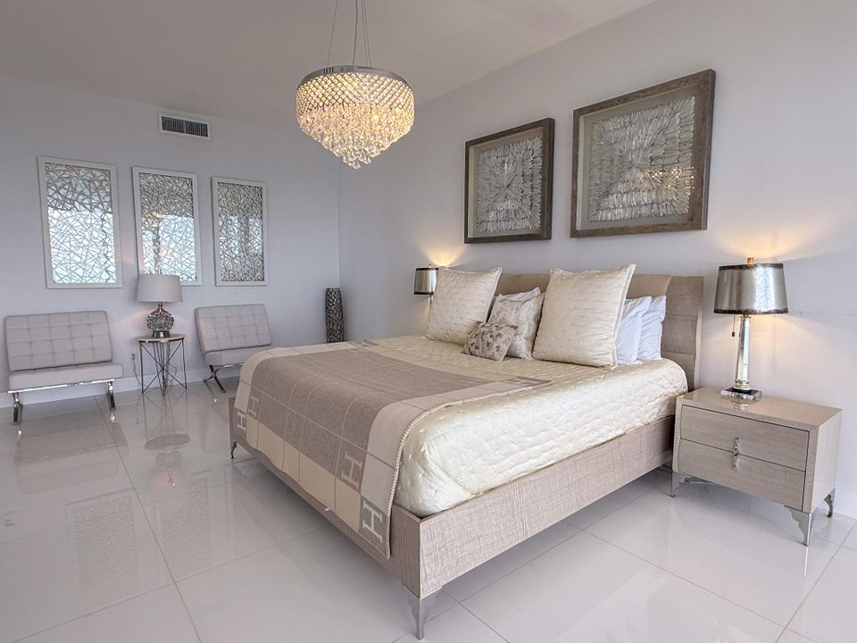 На продажу: $7,850,000 (3 спален, 3 ванн, 2712 Квадратных фут)