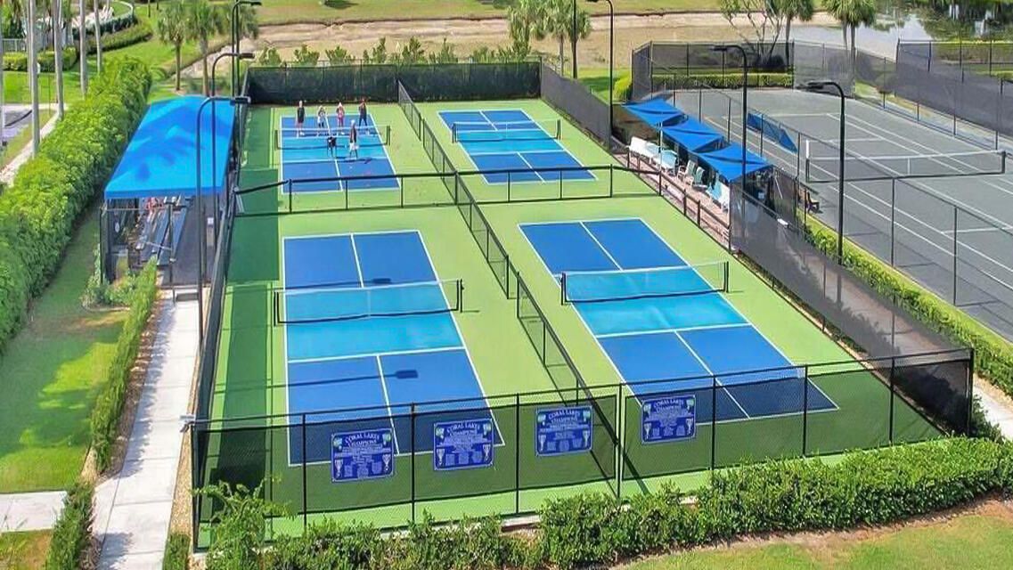 Activo con contrato: $220,000 (3 camas, 2 baños, 1869 Pies cuadrados)