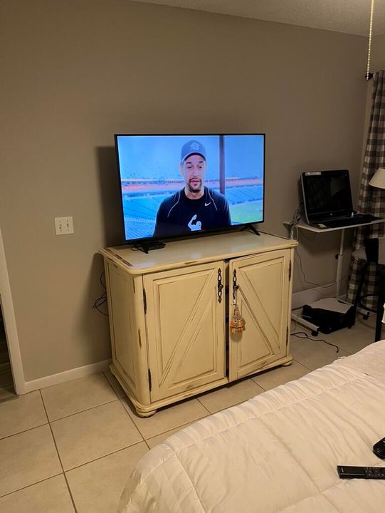 待售: $309,900 (2 贝兹, 2 浴室, 1299 平方英尺)