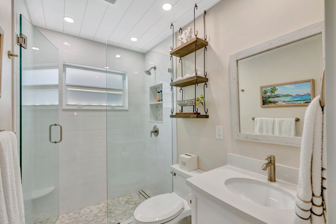 For Sale: $1,999,000 (3 beds, 2 baths, 1462 Square Feet)