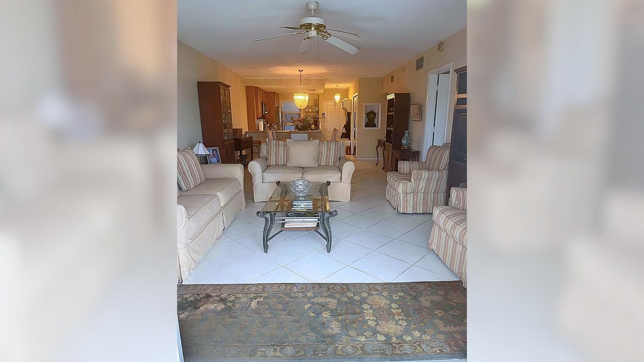 合同活跃: $249,999 (2 贝兹, 2 浴室, 1020 平方英尺)