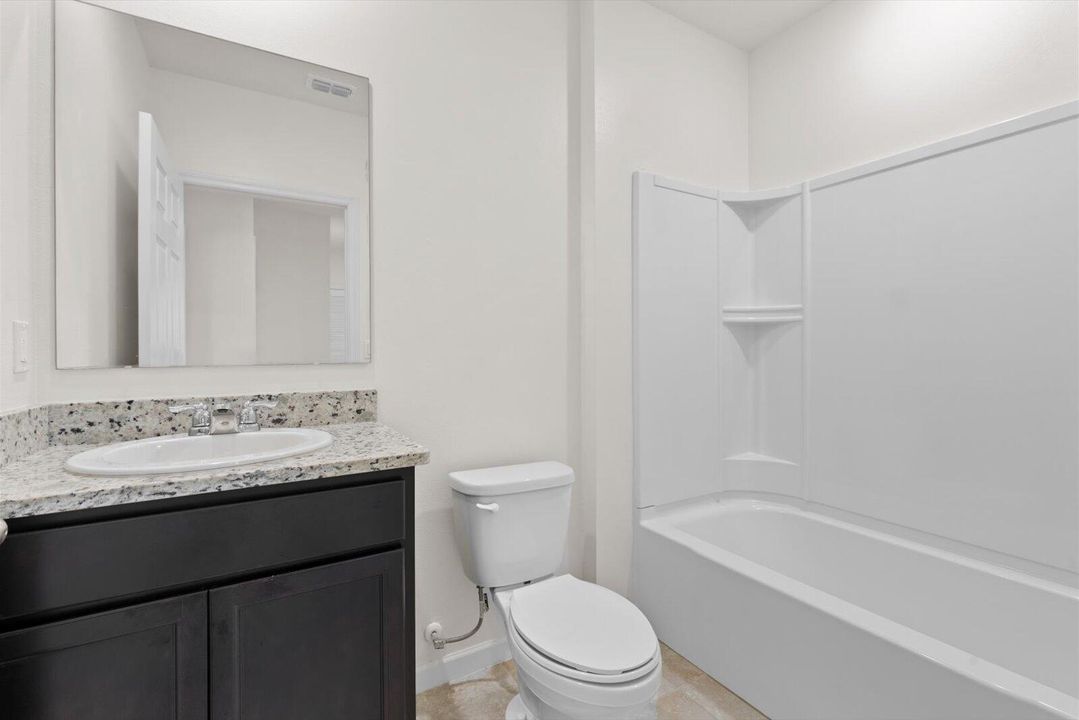 Active With Contract: $2,500 (3 beds, 2 baths, 1535 Square Feet)