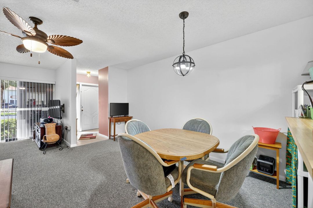 For Sale: $65,000 (1 beds, 1 baths, 816 Square Feet)