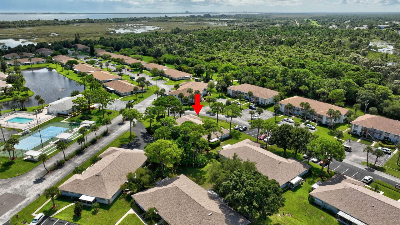 For Sale: $65,000 (1 beds, 1 baths, 816 Square Feet)