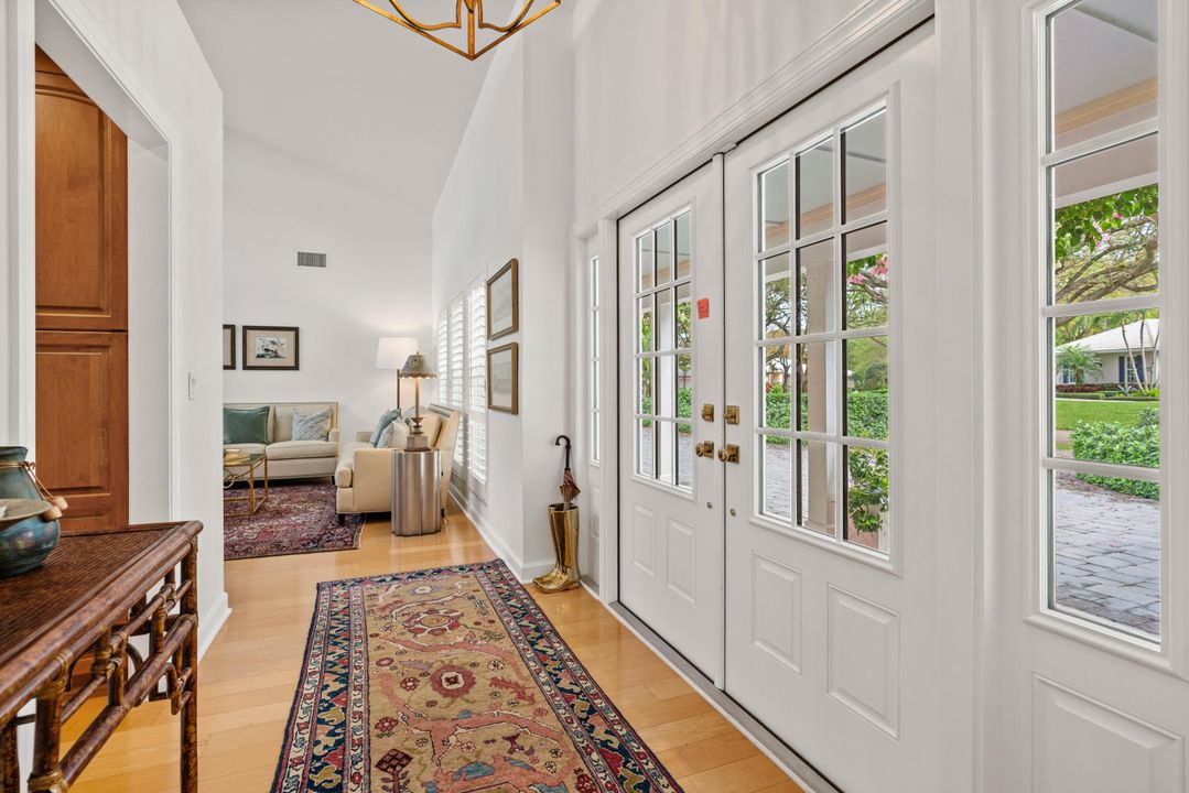 En Venta: $1,650,000 (5 camas, 4 baños, 2623 Pies cuadrados)