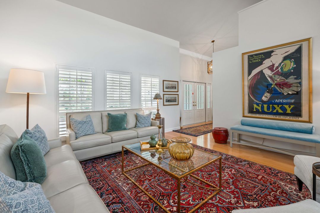 En Venta: $1,650,000 (5 camas, 4 baños, 2623 Pies cuadrados)