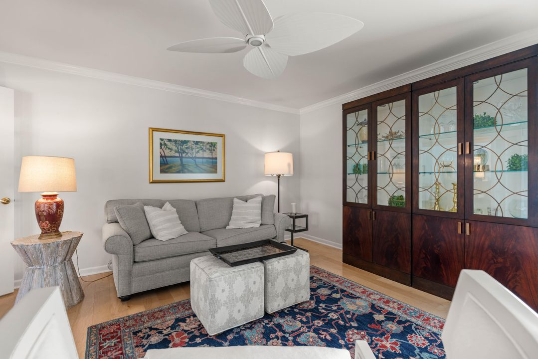 En Venta: $1,650,000 (5 camas, 4 baños, 2623 Pies cuadrados)