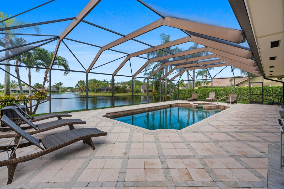 En Venta: $1,650,000 (5 camas, 4 baños, 2623 Pies cuadrados)