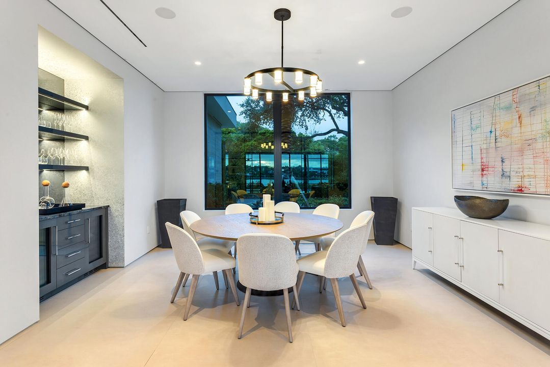 For Sale: $21,000,000 (7 beds, 8 baths, 7631 Square Feet)