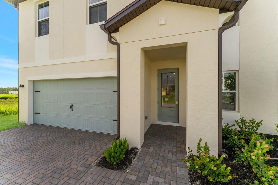 待售: $349,888 (3 贝兹, 2 浴室, 1985 平方英尺)