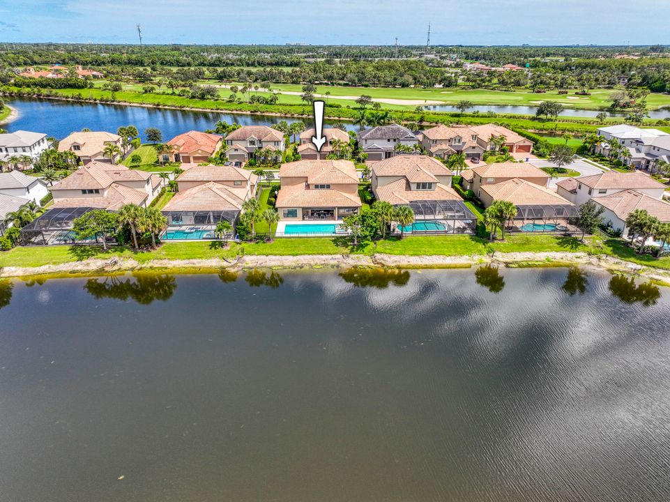 Active With Contract: $2,569,990 (5 beds, 6 baths, 5125 Square Feet)