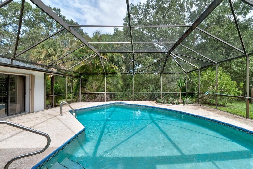 待售: $649,900 (3 贝兹, 3 浴室, 2341 平方英尺)