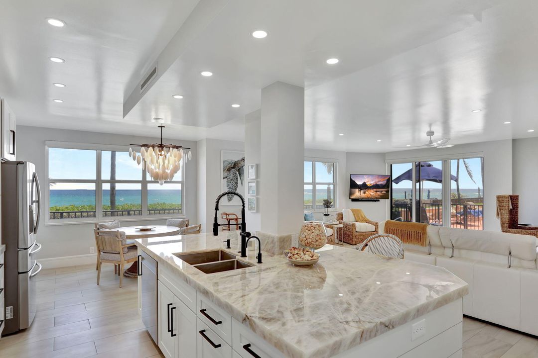 На продажу: $995,000 (2 спален, 2 ванн, 1370 Квадратных фут)