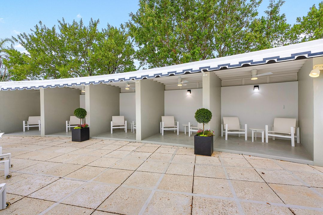 合同活跃: $995,000 (2 贝兹, 2 浴室, 1473 平方英尺)