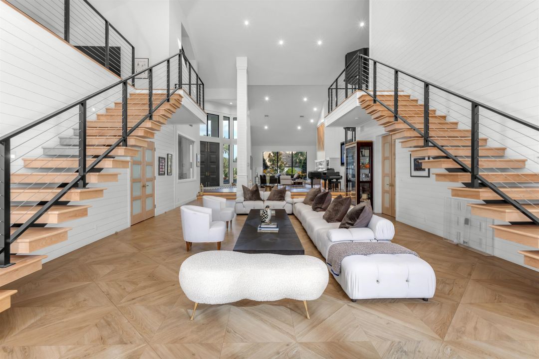 For Sale: $11,950,000 (5 beds, 6 baths, 8230 Square Feet)