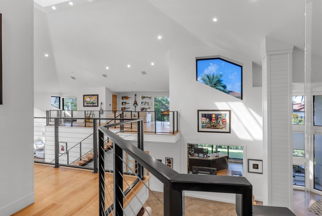 For Sale: $11,950,000 (5 beds, 6 baths, 8230 Square Feet)