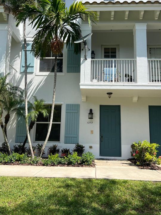 待售: $445,000 (3 贝兹, 4 浴室, 1880 平方英尺)