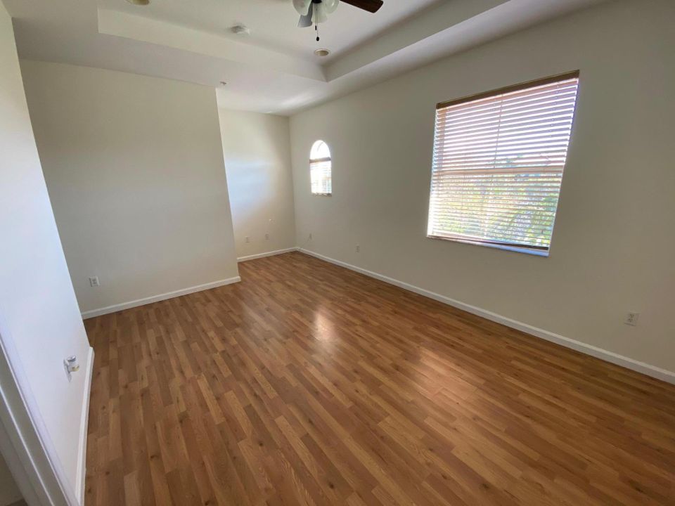 待售: $445,000 (3 贝兹, 4 浴室, 1880 平方英尺)