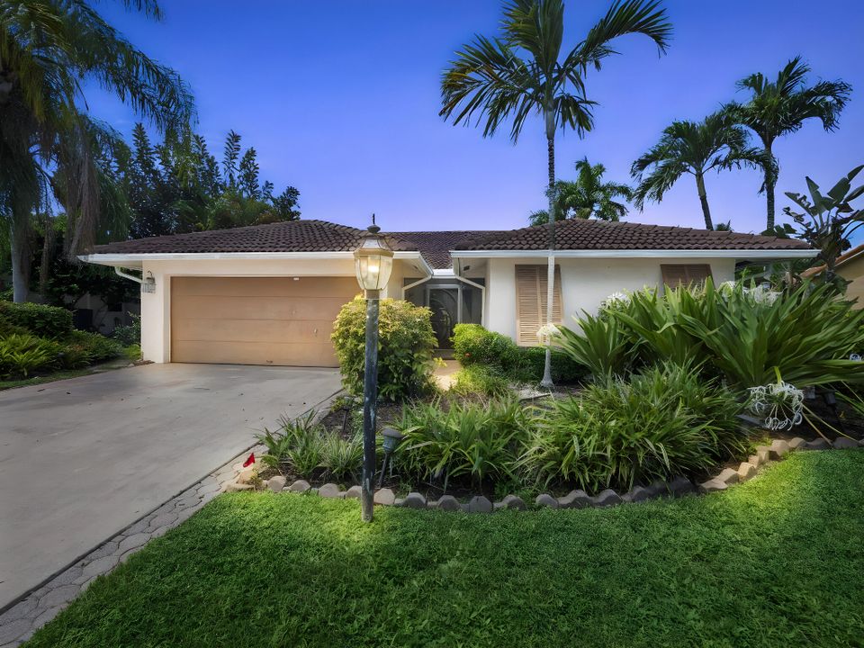 最近售出: $599,000 (3 贝兹, 2 浴室, 1683 平方英尺)