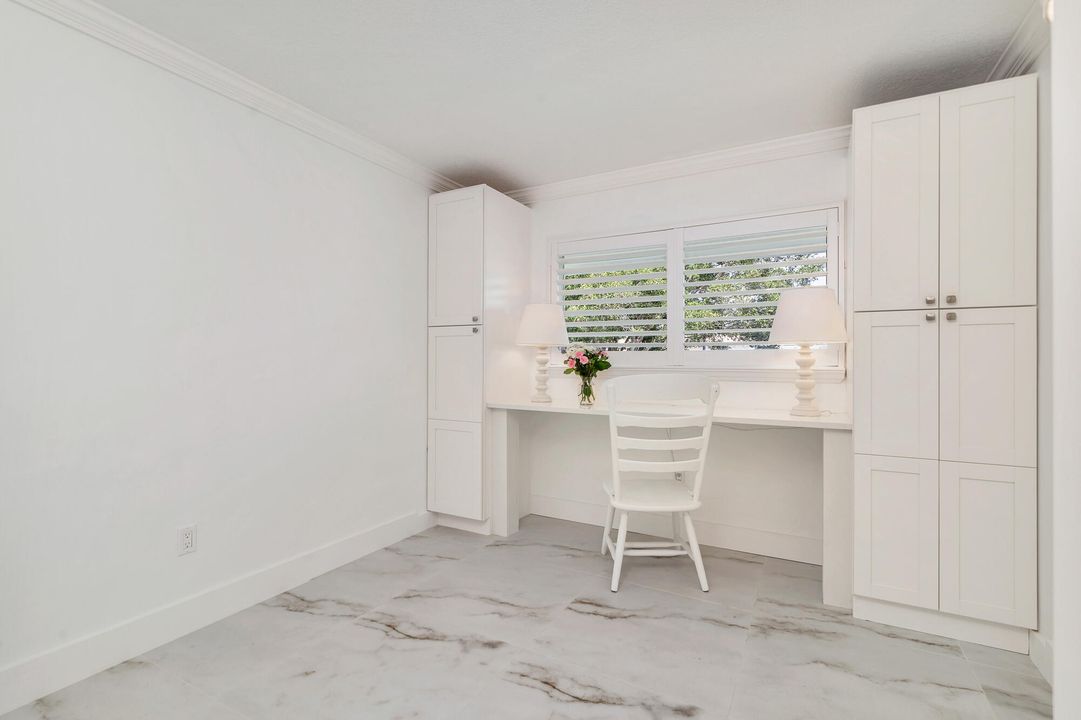 Под контрактом: $2,850 (2 спален, 2 ванн, 717 Квадратных фут)