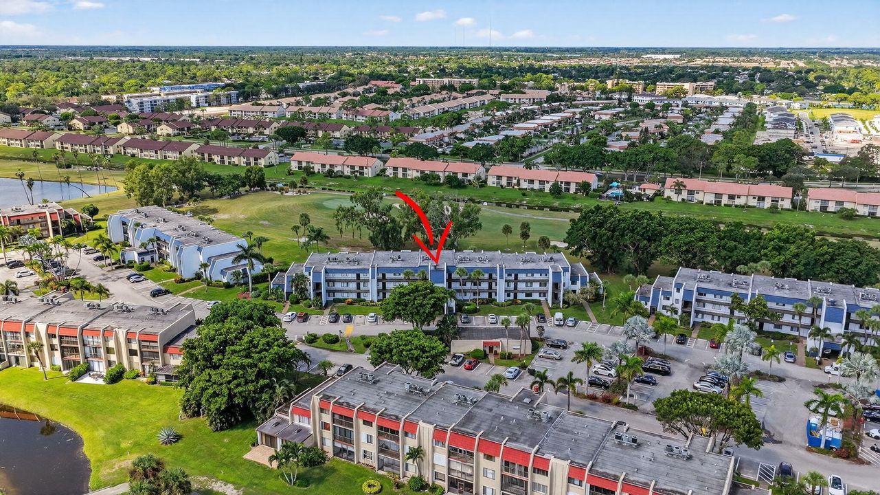 Active With Contract: $210,000 (2 beds, 2 baths, 1005 Square Feet)