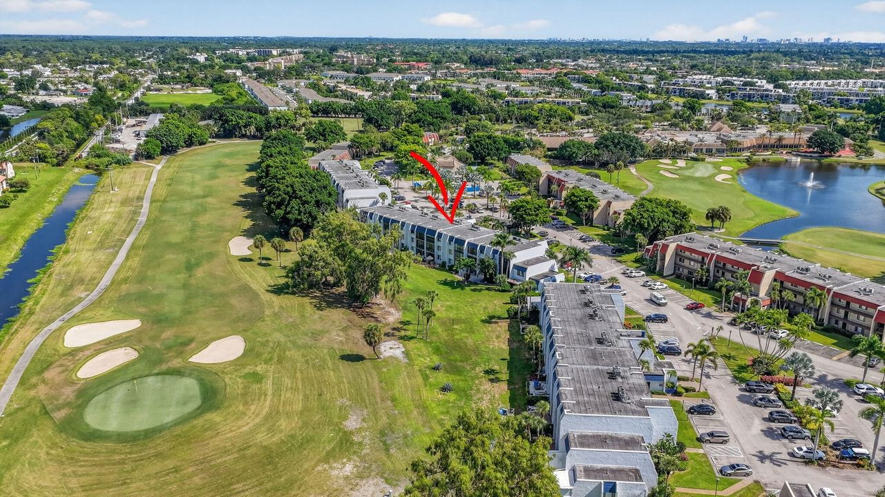 Active With Contract: $210,000 (2 beds, 2 baths, 1005 Square Feet)