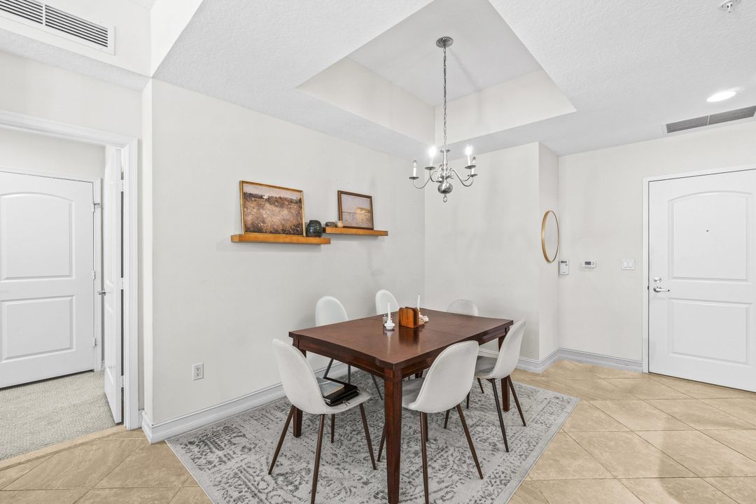 Active With Contract: $5,000 (2 beds, 2 baths, 1170 Square Feet)