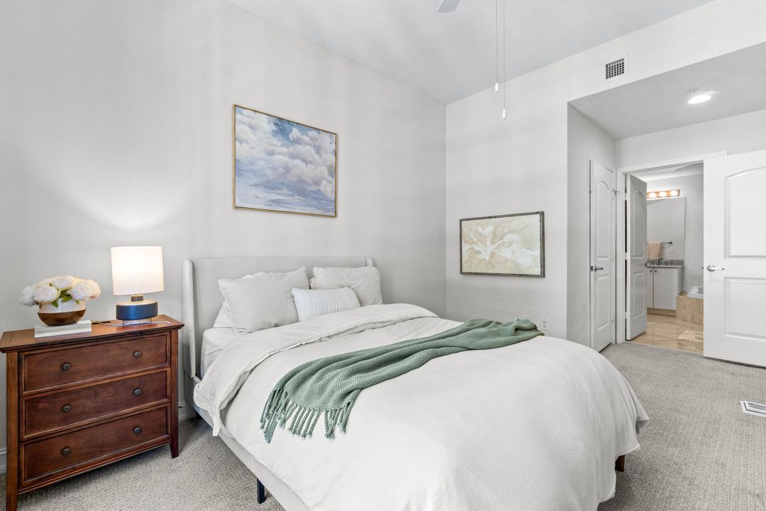 Active With Contract: $5,000 (2 beds, 2 baths, 1170 Square Feet)