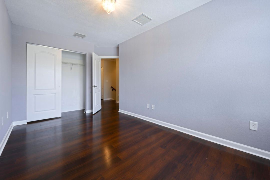 Active With Contract: $2,500 (3 beds, 2 baths, 1622 Square Feet)