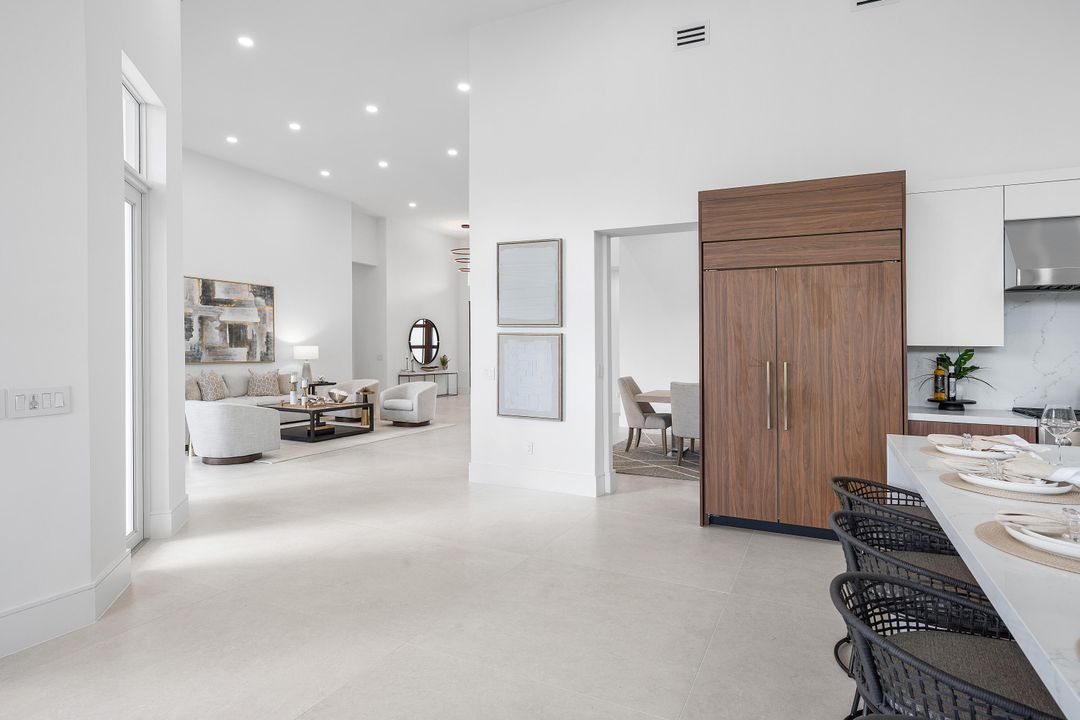 En Venta: $2,950,000 (5 camas, 5 baños, 4352 Pies cuadrados)