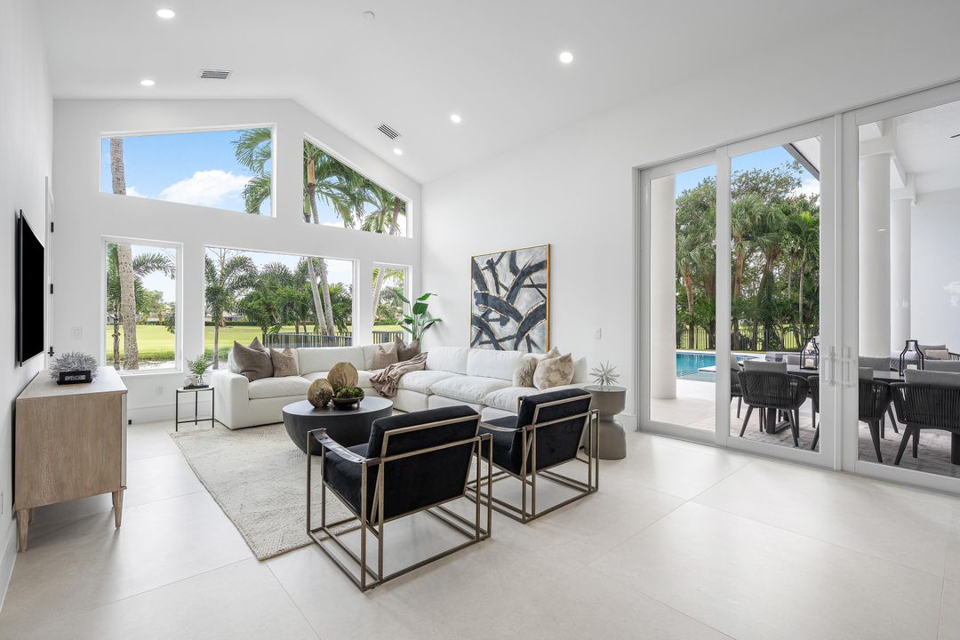 En Venta: $2,950,000 (5 camas, 5 baños, 4352 Pies cuadrados)