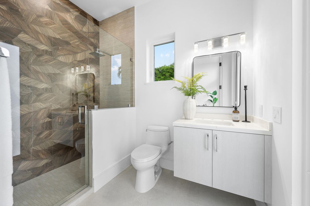 En Venta: $2,950,000 (5 camas, 5 baños, 4352 Pies cuadrados)