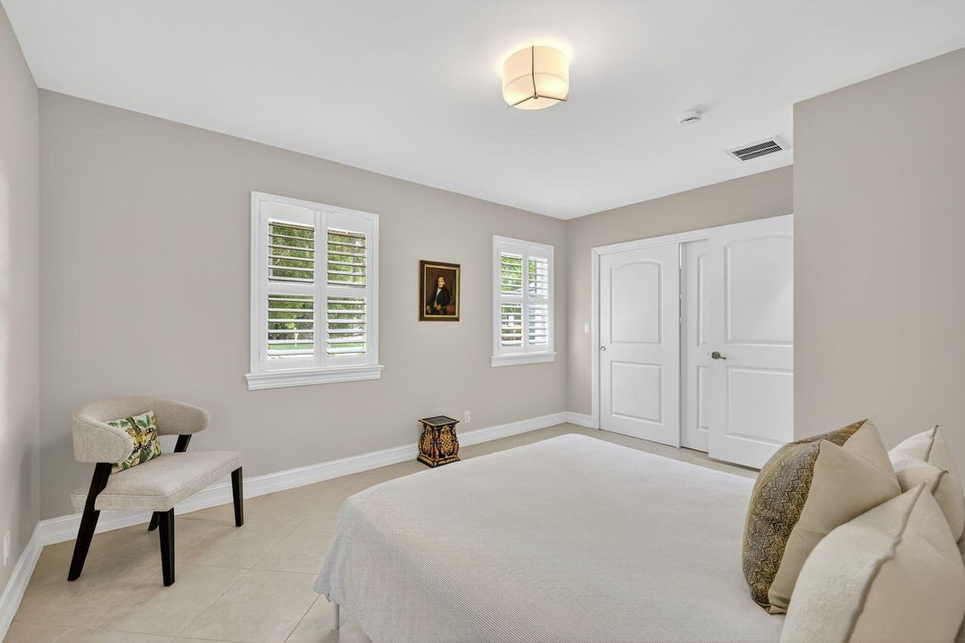 Activo con contrato: $1,100,000 (3 camas, 2 baños, 2577 Pies cuadrados)