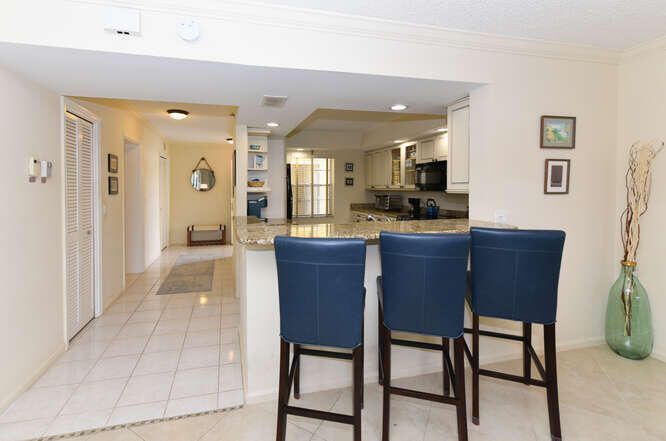 出租: $4,800 (3 贝兹, 2 浴室, 1548 平方英尺)