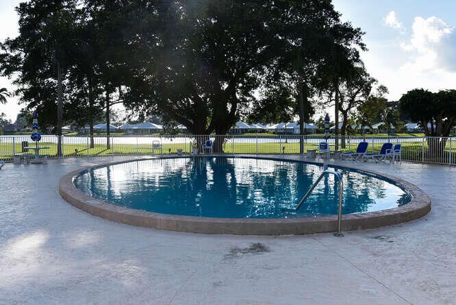 出租: $4,800 (3 贝兹, 2 浴室, 1548 平方英尺)