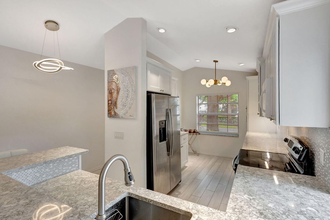 Active With Contract: $3,600 (2 beds, 2 baths, 1174 Square Feet)