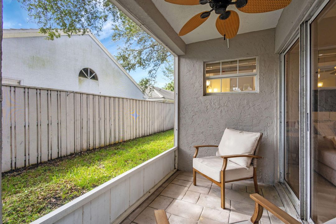 Active With Contract: $3,600 (2 beds, 2 baths, 1174 Square Feet)