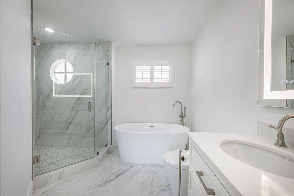 出租: $4,500 (3 贝兹, 2 浴室, 1960 平方英尺)