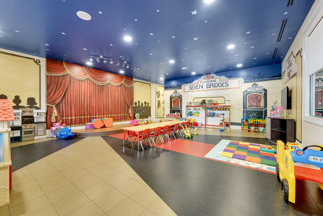 Active With Contract: $1,699,000 (4 beds, 3 baths, 3057 Square Feet)