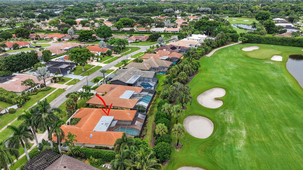 En Venta: $975,000 (3 camas, 2 baños, 2559 Pies cuadrados)