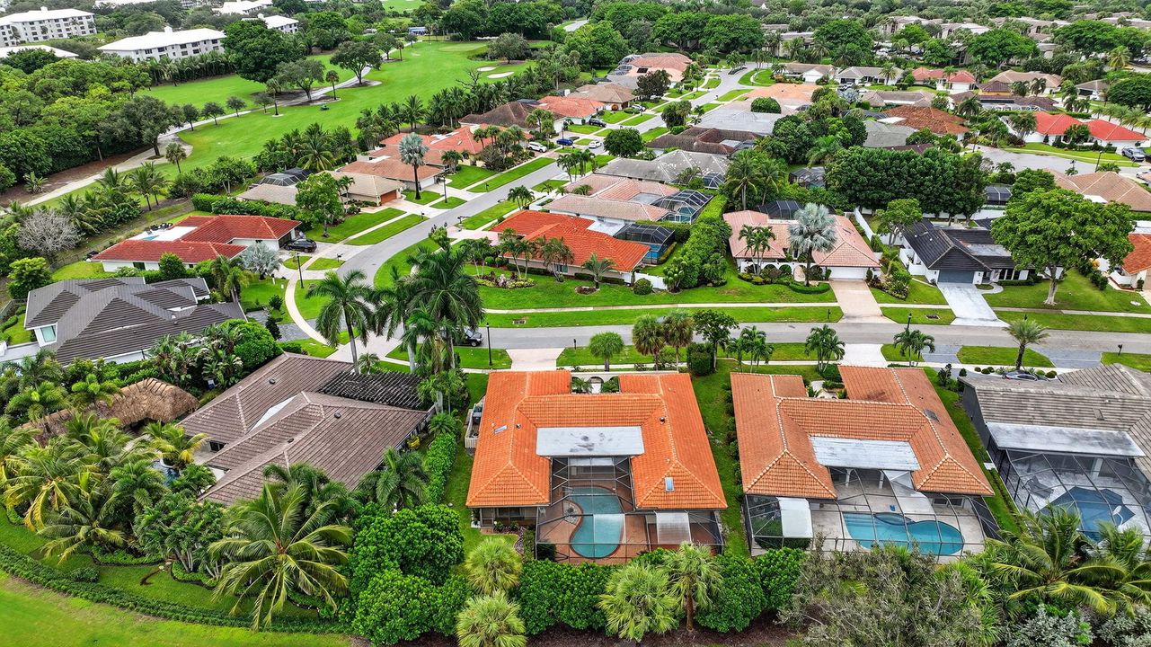 En Venta: $975,000 (3 camas, 2 baños, 2559 Pies cuadrados)