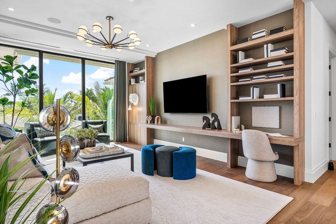 For Sale: $11,250,000 (5 beds, 7 baths, 5941 Square Feet)