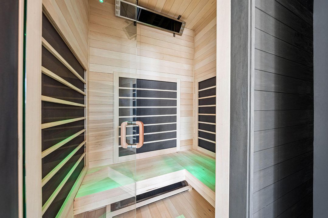 For Sale: $11,250,000 (5 beds, 7 baths, 5941 Square Feet)