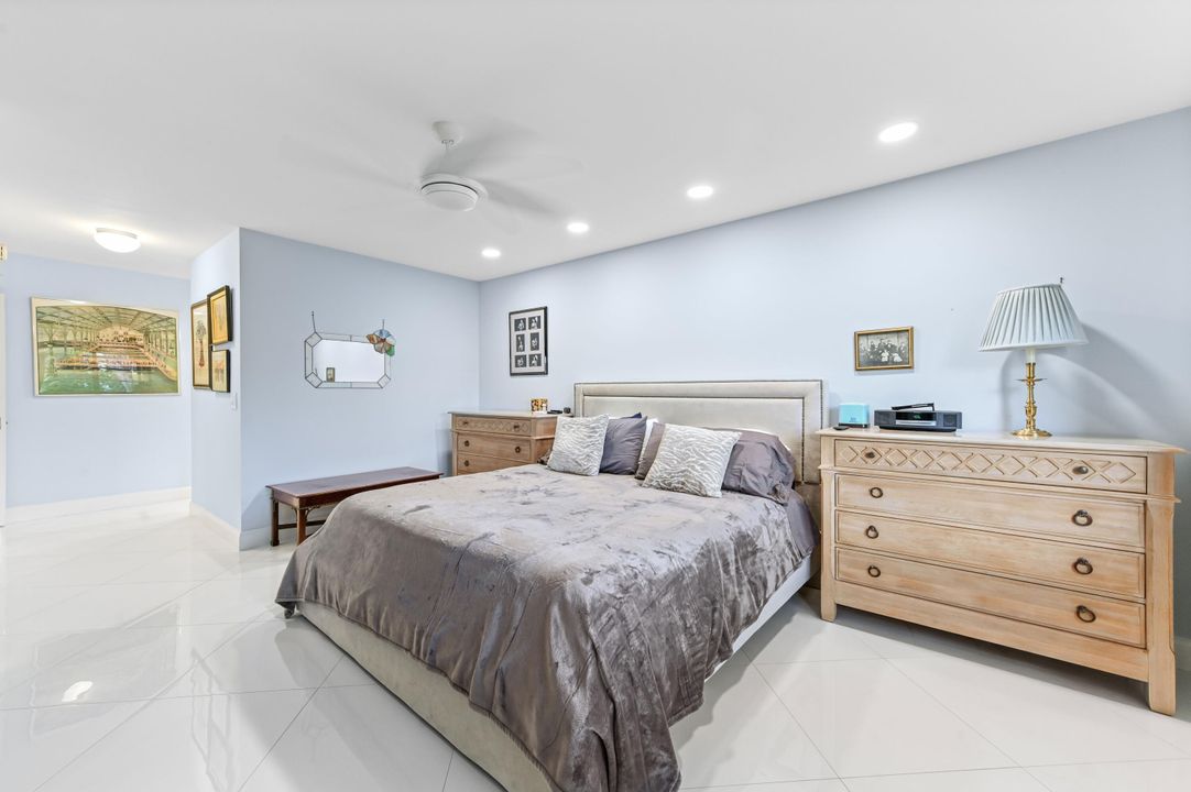 Active With Contract: $349,900 (3 beds, 2 baths, 1411 Square Feet)