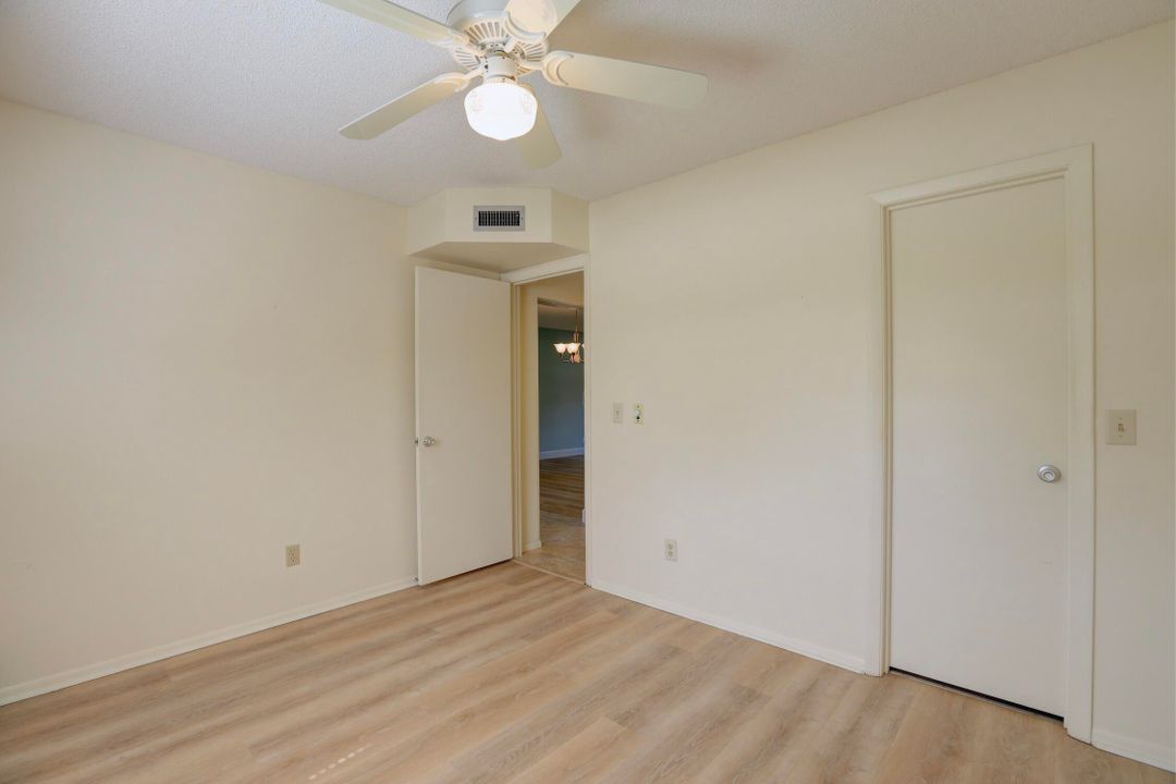 En Venta: $215,900 (2 camas, 2 baños, 1188 Pies cuadrados)