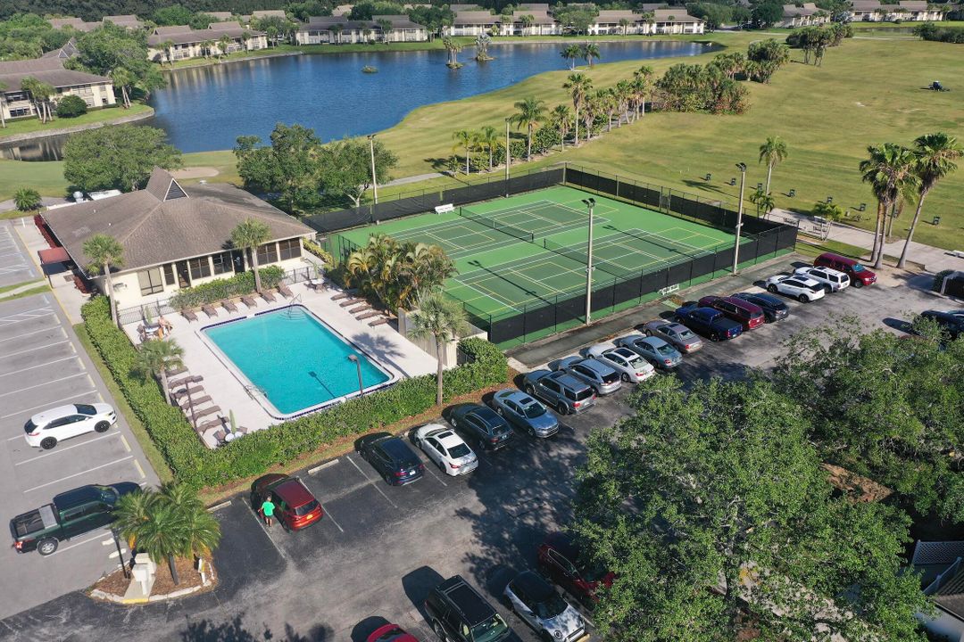 En Venta: $215,900 (2 camas, 2 baños, 1188 Pies cuadrados)