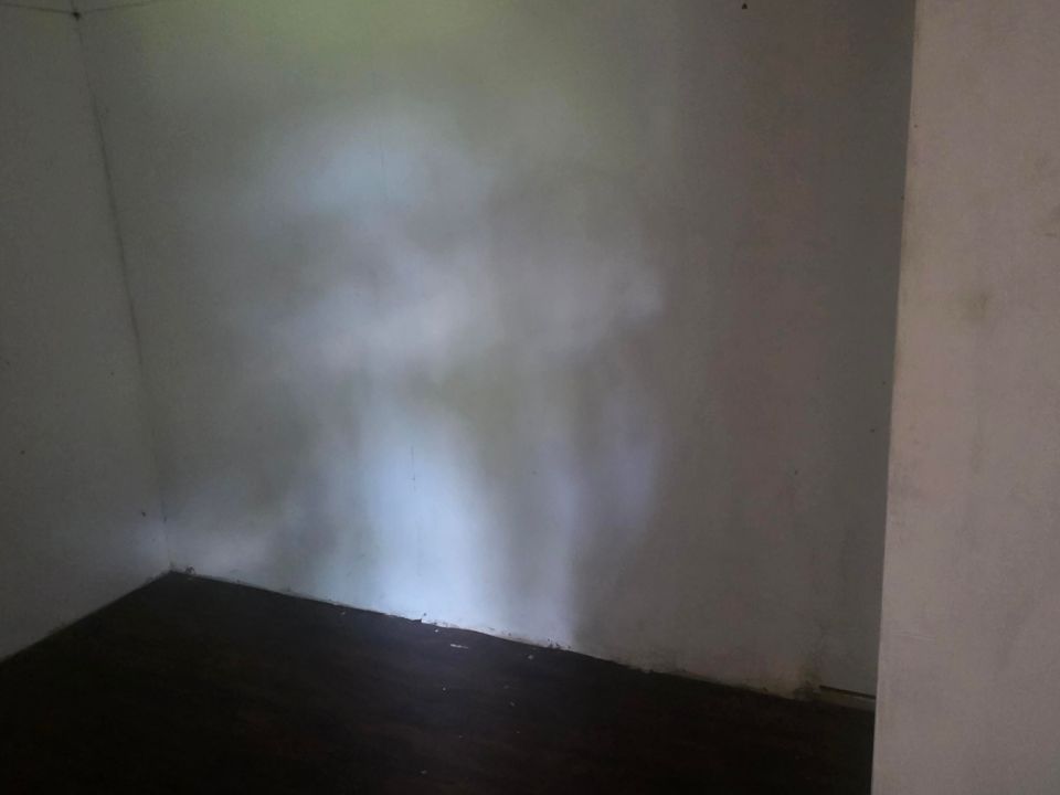 На продажу: $145,500 (2 спален, 1 ванн, 777 Квадратных фут)