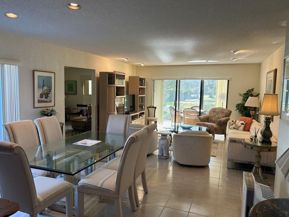 Active With Contract: $4,000 (3 beds, 2 baths, 1411 Square Feet)